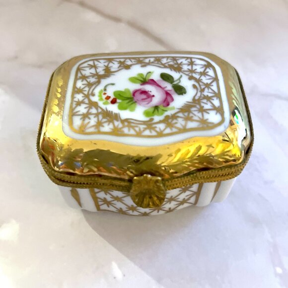 Authentic Limoges Gold Lattice Box | Scallop Shell Hinge France | Rose Design | - Picture 1 of 6